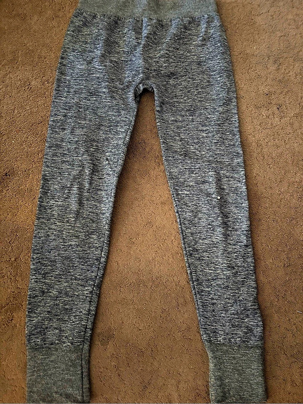 Aerie Gray & Black Leggings Size M-L